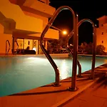 Algarve Surf Hostel - Lagos
